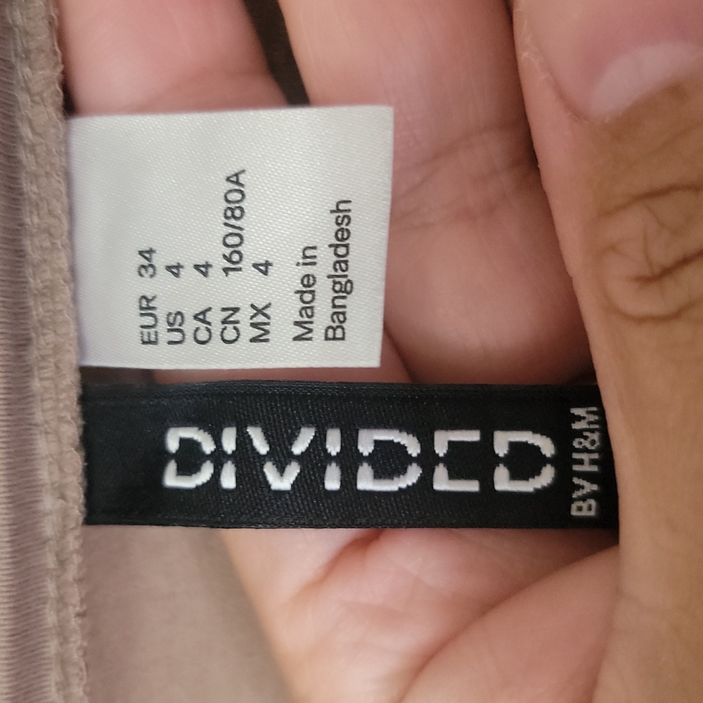 Divided Dress - Picture 5 of 5